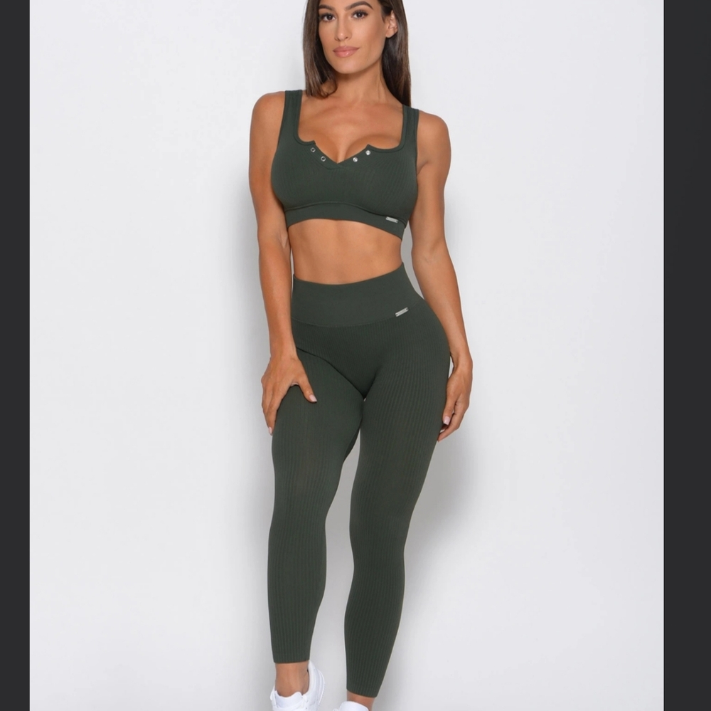 Bombshell sportswear